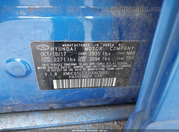 KMHC65LC2JU060592 2018 HYUNDAI IONIQ HYBRID Blue Widok komory silnika