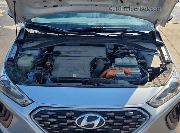 KMHC65LC3LU225925 2020 HYUNDAI IONIQ Silver 