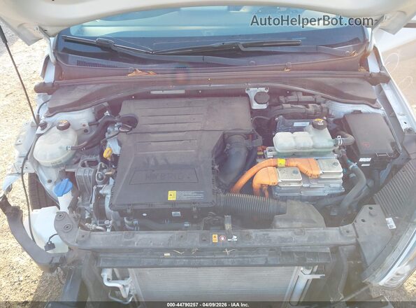 KMHC65LC5LU231242 2020 HYUNDAI IONIQ HYBRID Silver Rear view