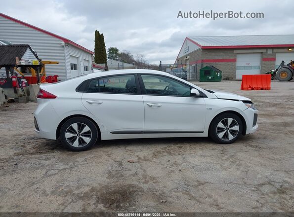 KMHC65LDXKU147702 2019 HYUNDAI IONIQ PLUG-IN HYBRID Белый Вид задней части салона