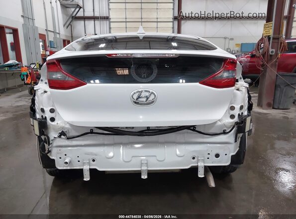 KMHC75LC7JU065994 2018 HYUNDAI IONIQ HYBRID White 