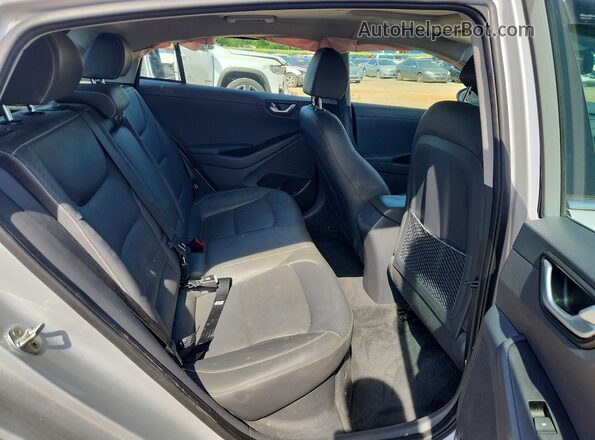 KMHC85LC5KU129559 2019 HYUNDAI IONIQ Silver Հետևի նստատեղերի տեսք