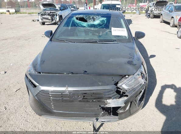 KMHC85LC6HU017670 2017 HYUNDAI IONIQ HYBRID Black Front view