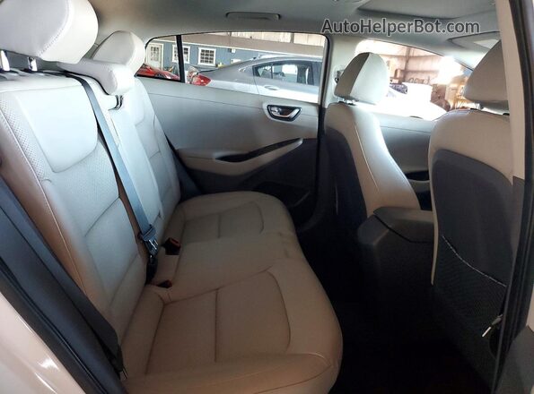 KMHC85LC7HU017886 2017 HYUNDAI IONIQ White Vista de los asientos traseros