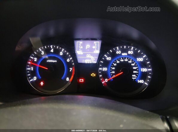 KMHCT4AE1HU317825 2017 HYUNDAI ACCENT Silver Вид задніх сидінь