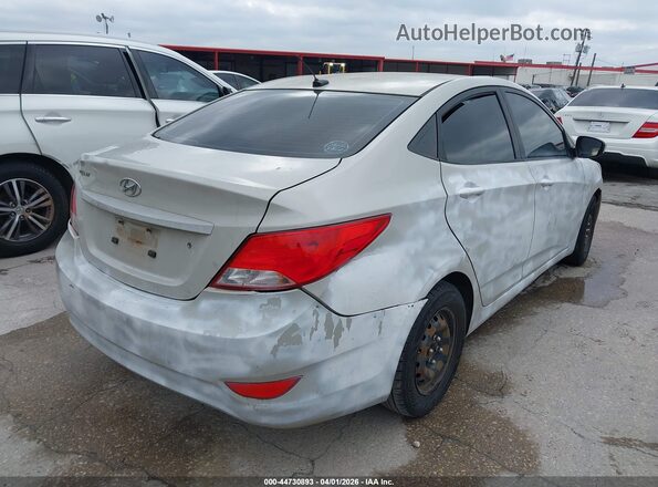 KMHCT4AE4GU041803 2016 HYUNDAI ACCENT White უკანა მარჯვენა