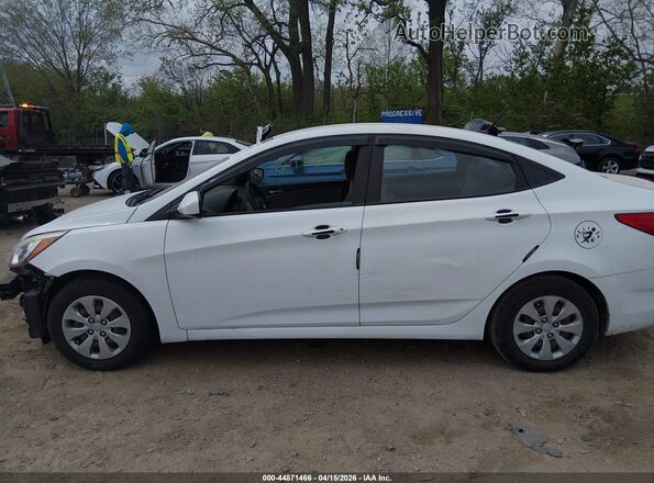 KMHCT4AE4GU055247 2016 HYUNDAI ACCENT White 
