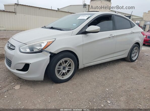 KMHCT4AE6GU075600 2016 HYUNDAI ACCENT Silver Передня ліва чверть