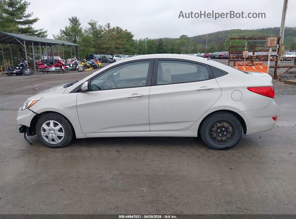 KMHCT4AE7GU982341 2016 HYUNDAI ACCENT White 360 interior view