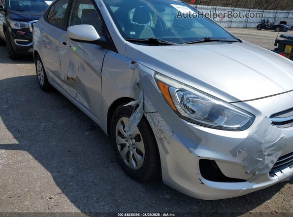 KMHCT4AE7HU218541 2017 HYUNDAI ACCENT Silver წინა ხედი
