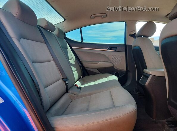 KMHD74LF4HU426889 2017 HYUNDAI ELANTRA Синий Вид задних сидений