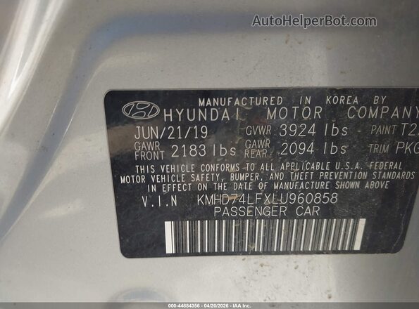 KMHD74LFXLU960858 2020 HYUNDAI ELANTRA Silver Vista del compartimento del motor