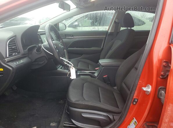 KMHD84LF0HU338368 2017 HYUNDAI ELANTRA Orange წინა სალონის ხედი