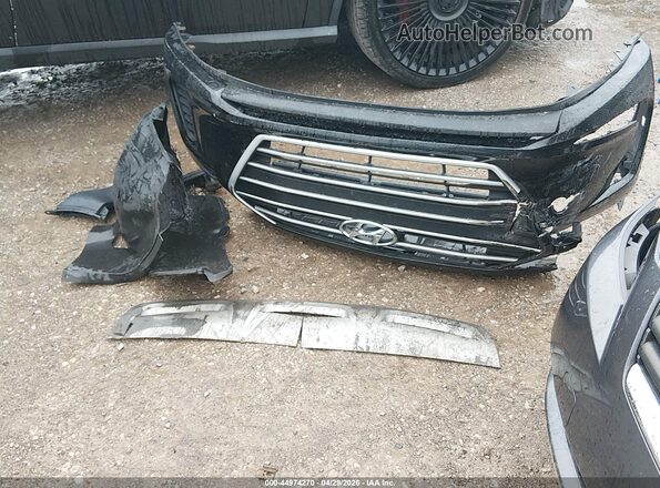 KMHD84LF5HU207016 2017 HYUNDAI ELANTRA Black Սարքավորումների վահանակի տեսք