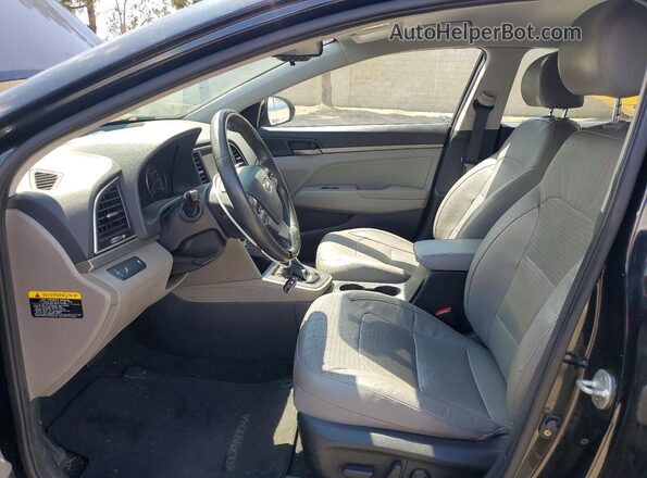 KMHD84LF6HU267015 2017 HYUNDAI ELANTRA Black წინა სალონის ხედი