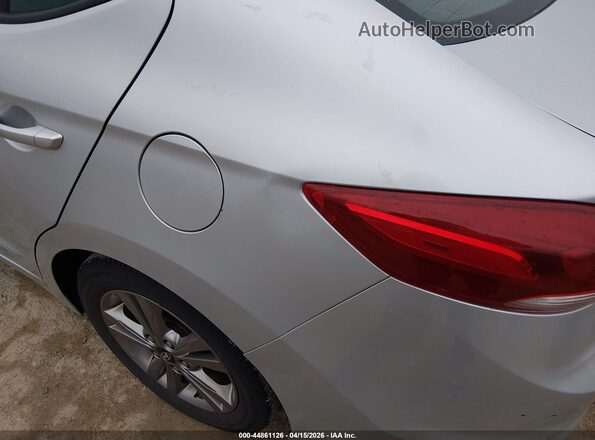 KMHD84LF9JU505381 2018 HYUNDAI ELANTRA Silver 