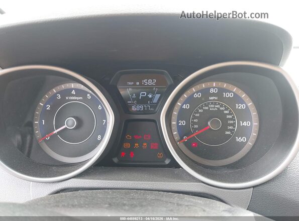 KMHDH4AE9GU589026 2016 HYUNDAI ELANTRA Burgundy უკანა სავარძლების ხედი