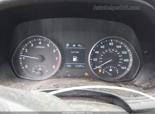 KMHH35LE2JU034218 2018 HYUNDAI ELANTRA GT Silver 