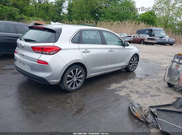 KMHH35LE2JU034218 2018 HYUNDAI ELANTRA GT Silver 