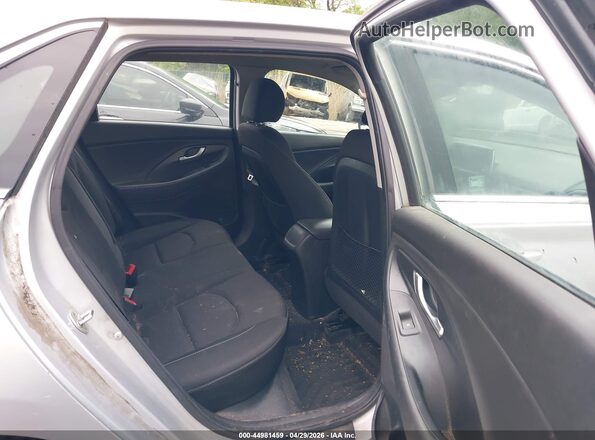 KMHH35LE2JU034218 2018 HYUNDAI ELANTRA GT Silver 