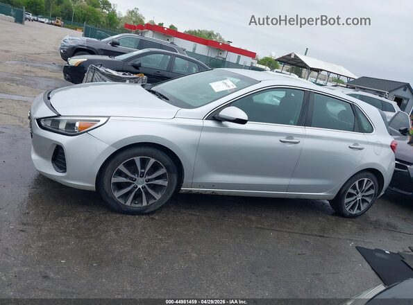 KMHH35LE2JU034218 2018 HYUNDAI ELANTRA GT Silver 