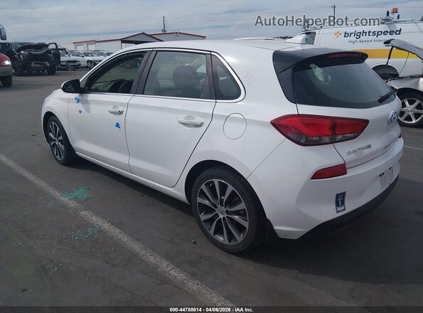 KMHH35LE3JU016309 2018 HYUNDAI ELANTRA GT White 