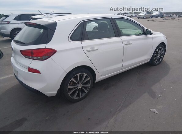 KMHH35LE3JU016309 2018 HYUNDAI ELANTRA GT White 