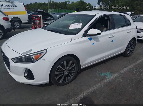 KMHH35LE3JU016309 2018 HYUNDAI ELANTRA GT White 