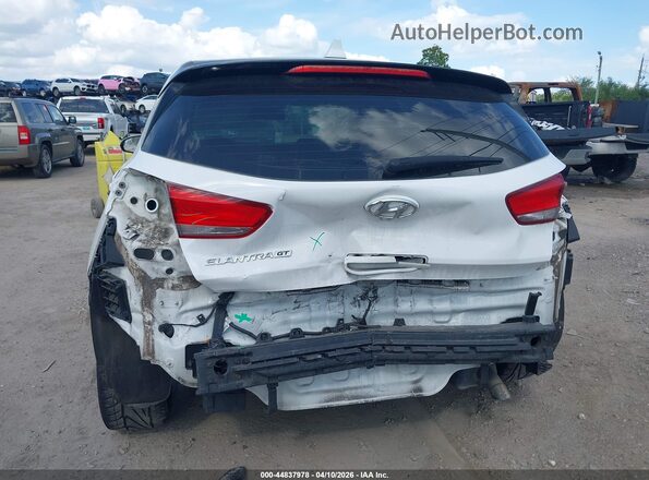 KMHH35LE5JU032964 2018 HYUNDAI ELANTRA GT White Vista frontal