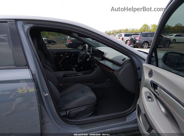 KMHL54JC7SA521899 2025 HYUNDAI SONATA Gray Սալոնի դիմացի տեսք
