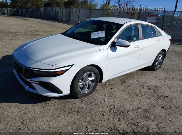 KMHLL4DG0RU650905 2024 HYUNDAI ELANTRA White წინა მარცხენა ხედი სამი მეოთხედიდან