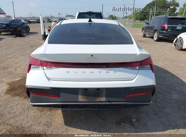 KMHLL4DG9SU015154 2025 HYUNDAI ELANTRA White 