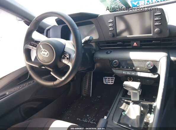 KMHLM4DG2TU167159 2026 HYUNDAI ELANTRA Black 