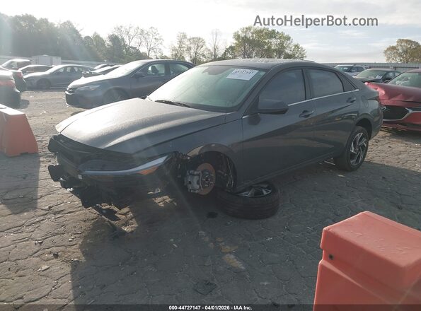 KMHLS4DG2SU876369 2025 HYUNDAI ELANTRA Gray Vista tres cuartos delantera izquierda