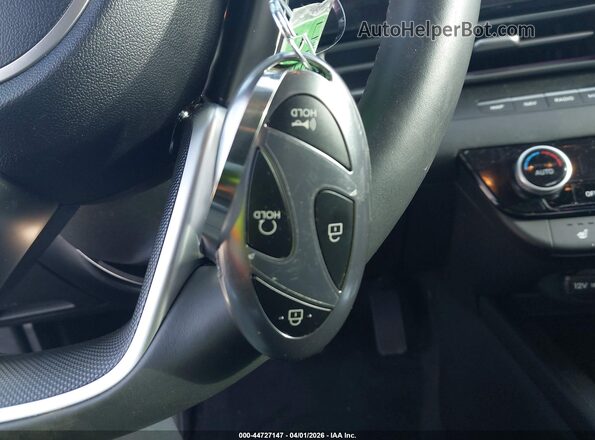 KMHLS4DG2SU876369 2025 HYUNDAI ELANTRA Gray Vista del salpicadero