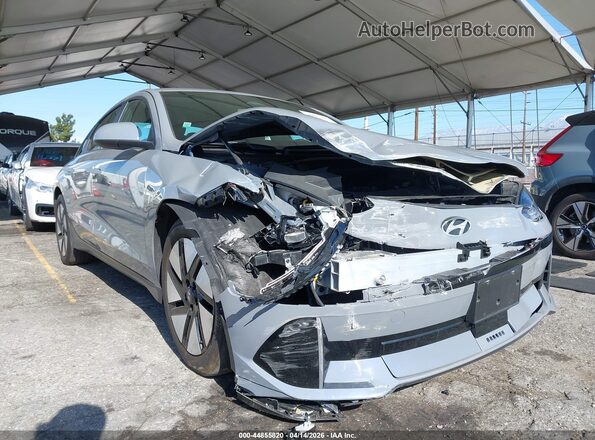 KMHM24AA0SA090804 2025 HYUNDAI IONIQ 6 Gray Widok z przodu