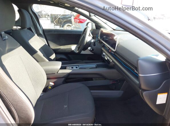 KMHM24AA0SA090804 2025 HYUNDAI IONIQ 6 Gray Widok wnętrza z przodu
