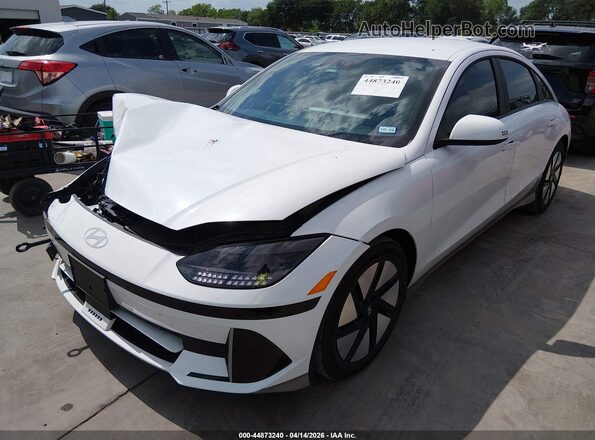 KMHM24AB4PA051522 2023 HYUNDAI IONIQ 6 Белый Передняя левая четверть
