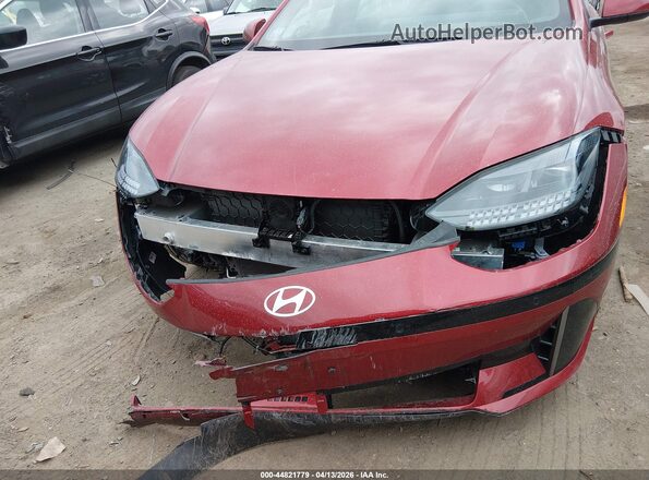 KMHM24AC4SA093545 2025 HYUNDAI IONIQ 6 Red Front view