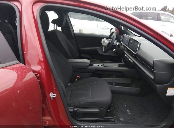 KMHM24AC4SA093545 2025 HYUNDAI IONIQ 6 Red Front interior view