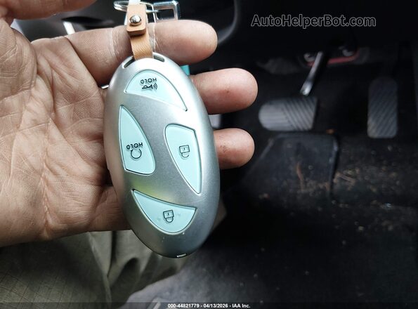 KMHM24AC4SA093545 2025 HYUNDAI IONIQ 6 Red Dashboard view