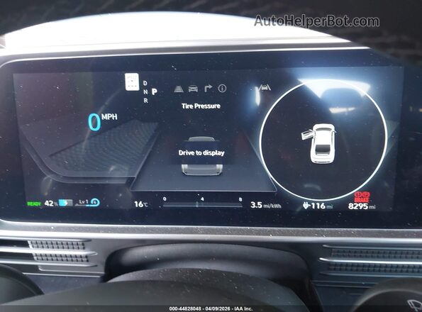 KMHM34AA0SA095241 2025 HYUNDAI IONIQ 6 Silver Widok tylnych siedzeń