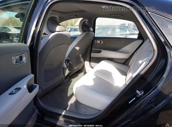 KMHM54AC7SA093241 2025 HYUNDAI IONIQ 6 Black VIN կոդի պիտակի տեսք