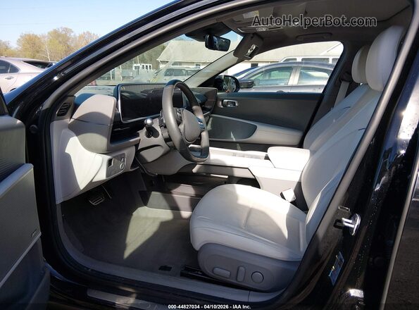 KMHM54AC7SA093241 2025 HYUNDAI IONIQ 6 Black Սալոնի դիմացի տեսք