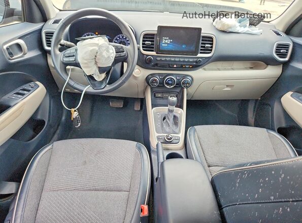 KMHRC8A31NU152547 2022 HYUNDAI VENUE Blue Dashboard view