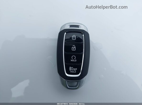KMHRC8A37TU419994 2026 HYUNDAI VENUE Белый Вид панели приборов