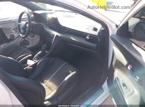KMHT36AH2MU011670 2021 HYUNDAI VELOSTER N White Vista interior delantera