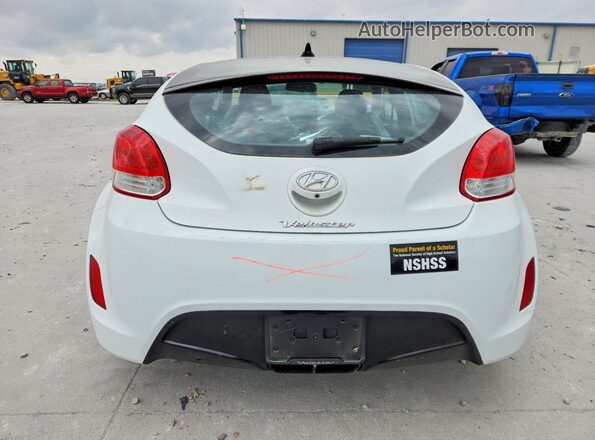 KMHTC6AD0GU256002 2016 HYUNDAI VELOSTER Белый Вид сзади