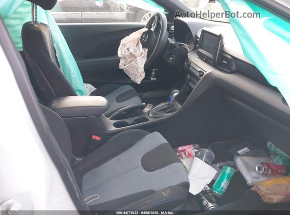 KMHTG6AF8LU030788 2020 HYUNDAI VELOSTER White Front interior view