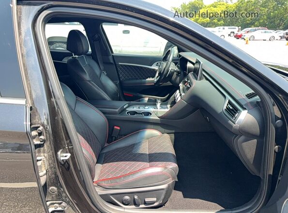 KMTG44LA5KU025617 2019 GENESIS G70 Black 